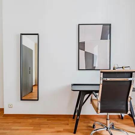 דירה Blueground 1 Furnished Old Town Square Prg-43 פראג