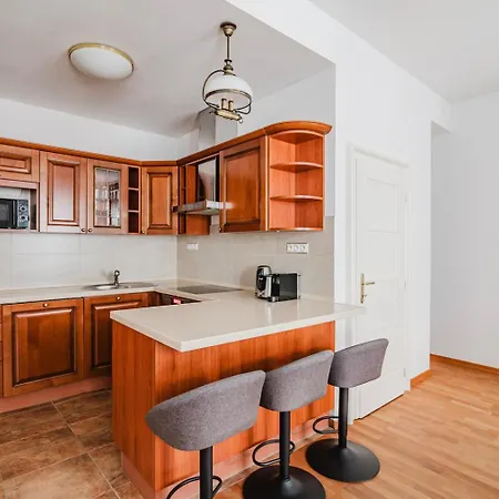 Blueground 1 Furnished Old Town Square Prg-43 * פראג